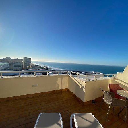 Atico Apartamento Loft Playa Victoria カディス エクステリア 写真