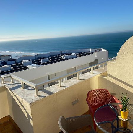 Atico Apartamento Loft Playa Victoria カディス エクステリア 写真