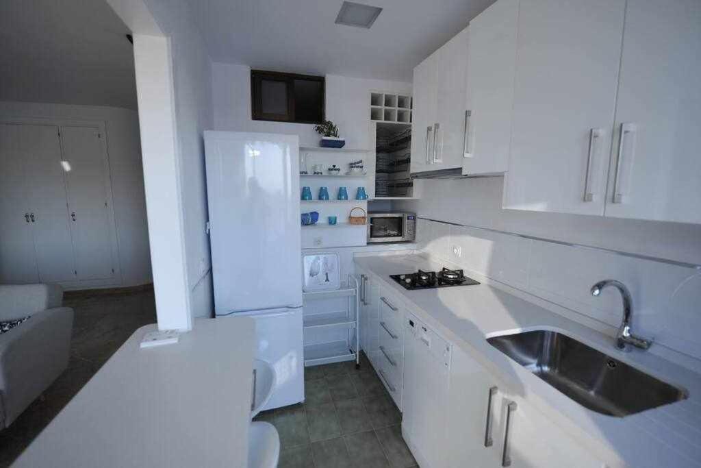 Atico Apartamento Loft Playa Victoria カディス エクステリア 写真