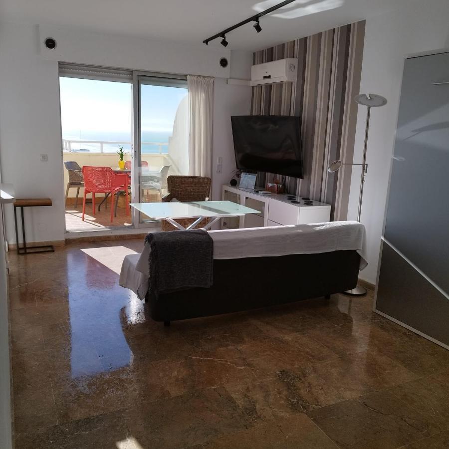 Atico Apartamento Loft Playa Victoria カディス エクステリア 写真